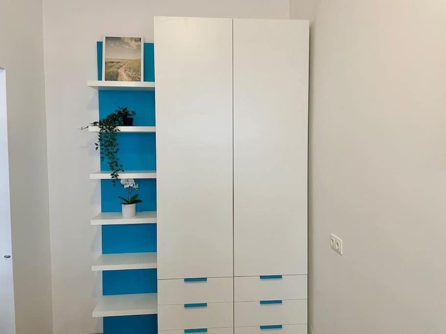 80 M2 Stylish & Renovated Apartment *